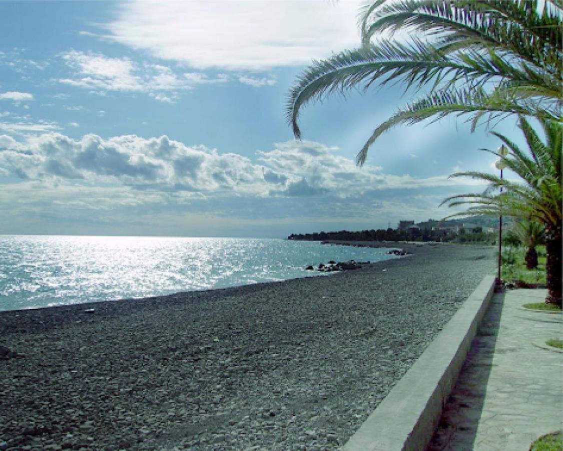 Casa Vacanze Il Paese Dipinto Montegiordano Extérieur photo